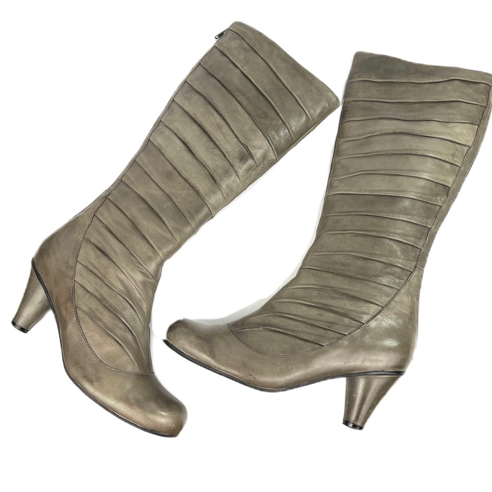 Miz Mooz Cute Angelique High Zip Back Heeled Boots sz 6.5 Gray Retro Round Toe